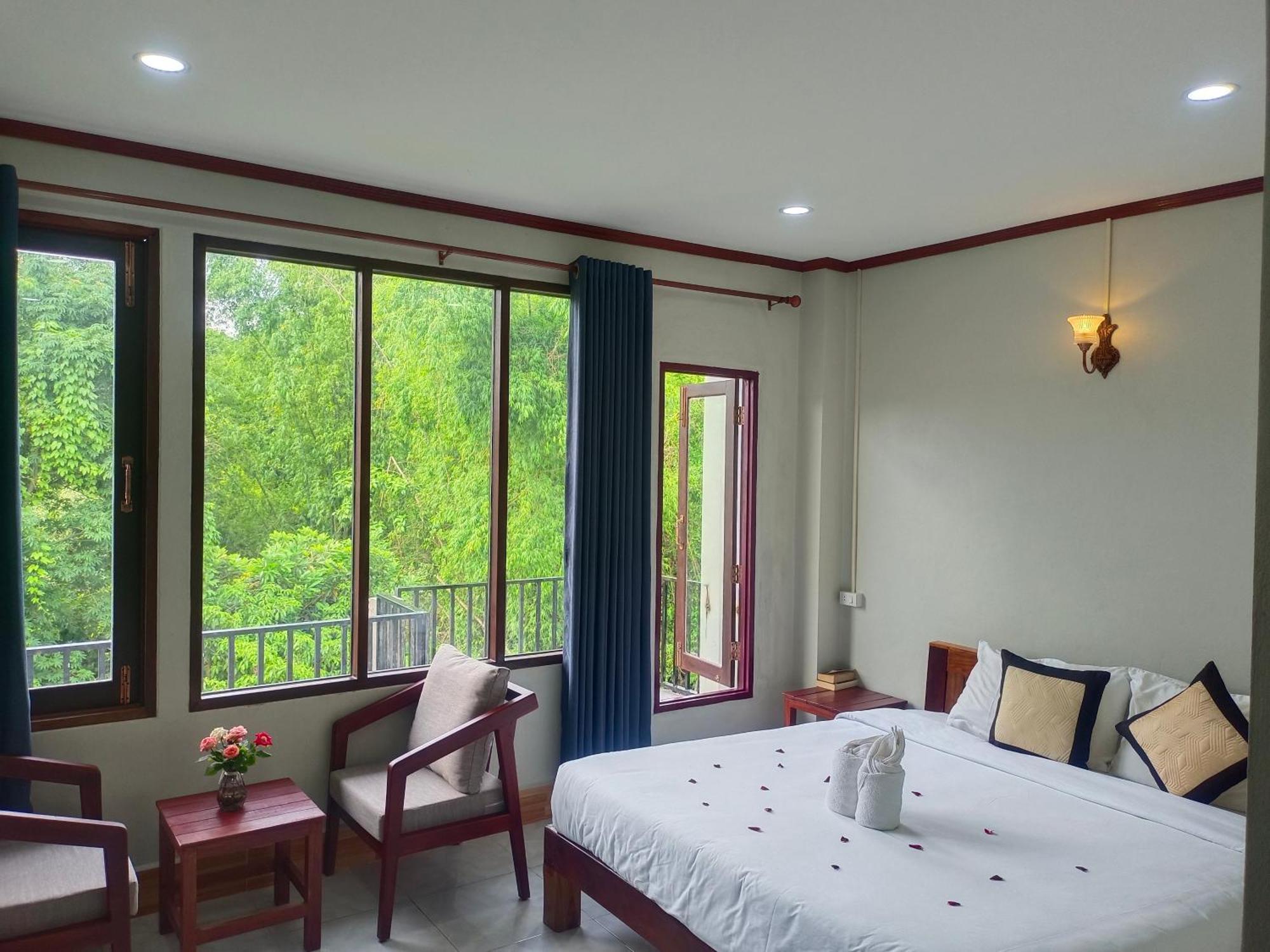 Dok Champa Resort Vang Vieng Extérieur photo