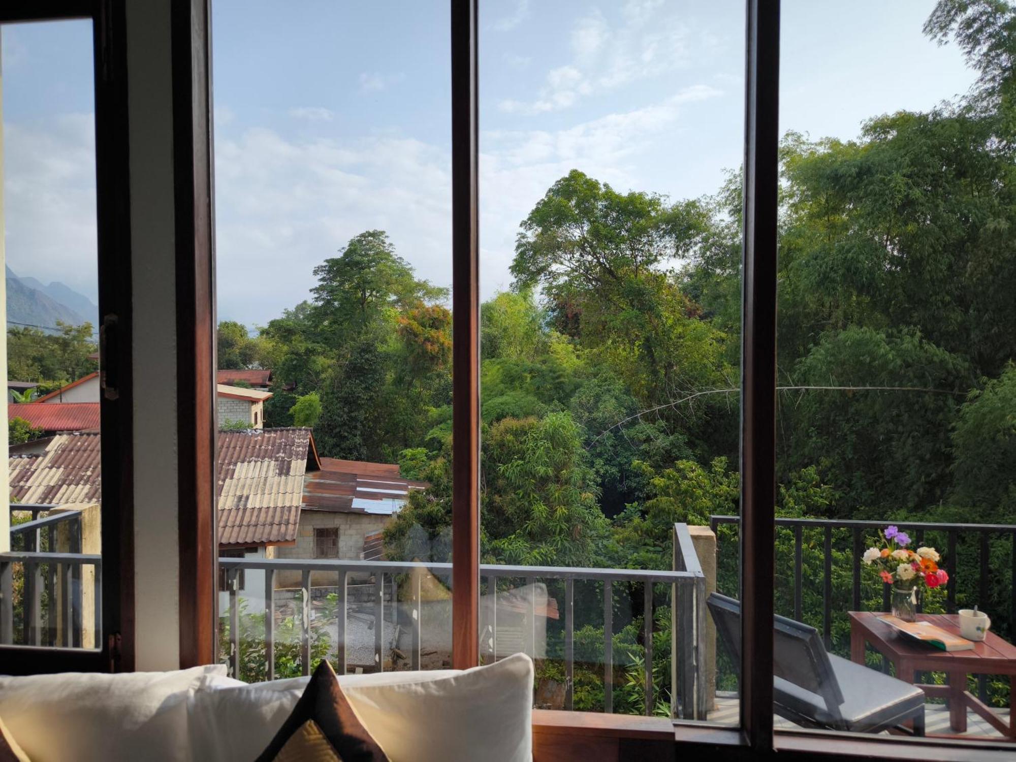 Dok Champa Resort Vang Vieng Extérieur photo